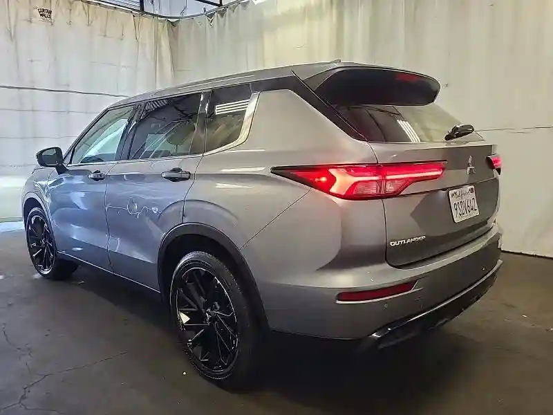 JA4J3UA88PZ030659 2023 MITSUBISHI OUTLANDER-2