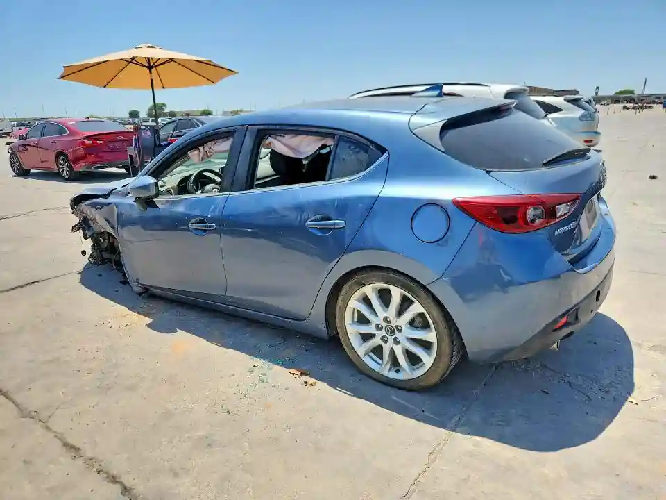 JM1BM1N30G1277628 2016 MAZDA 3-1