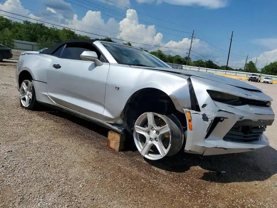 1G1FB3DX9J0112271 2018 CHEVROLET CAMARO-3
