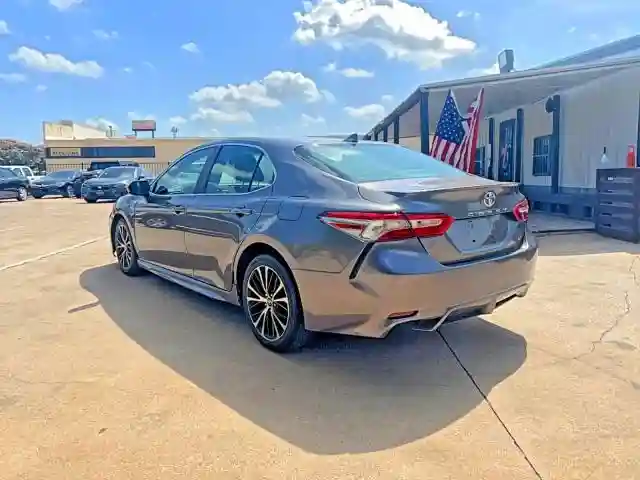 4T1B11HK6KU794401 2019 TOYOTA CAMRY-2