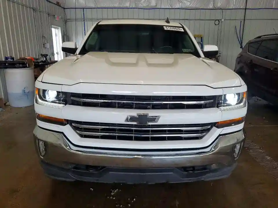 1GCVKREC8HZ366822 2017 CHEVROLET SILVERADO-4