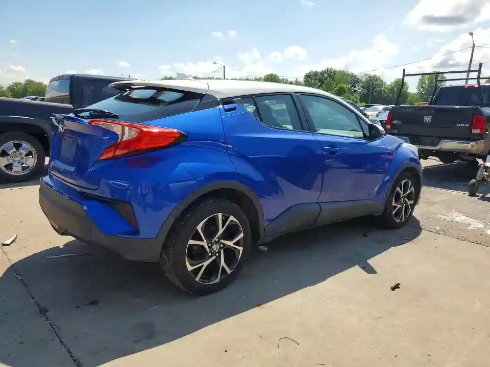 NMTKHMBX2JR025336 2018 TOYOTA C-HR-2
