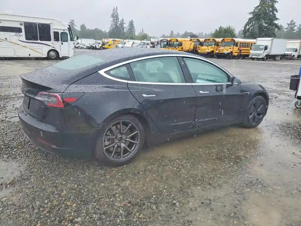 5YJ3E1EA0LF740885 2020 TESLA MODEL 3-2
