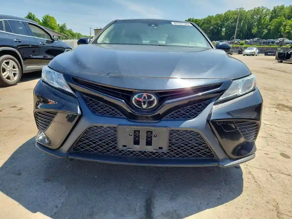 JTNB11HKXJ3004568 2018 TOYOTA CAMRY-4