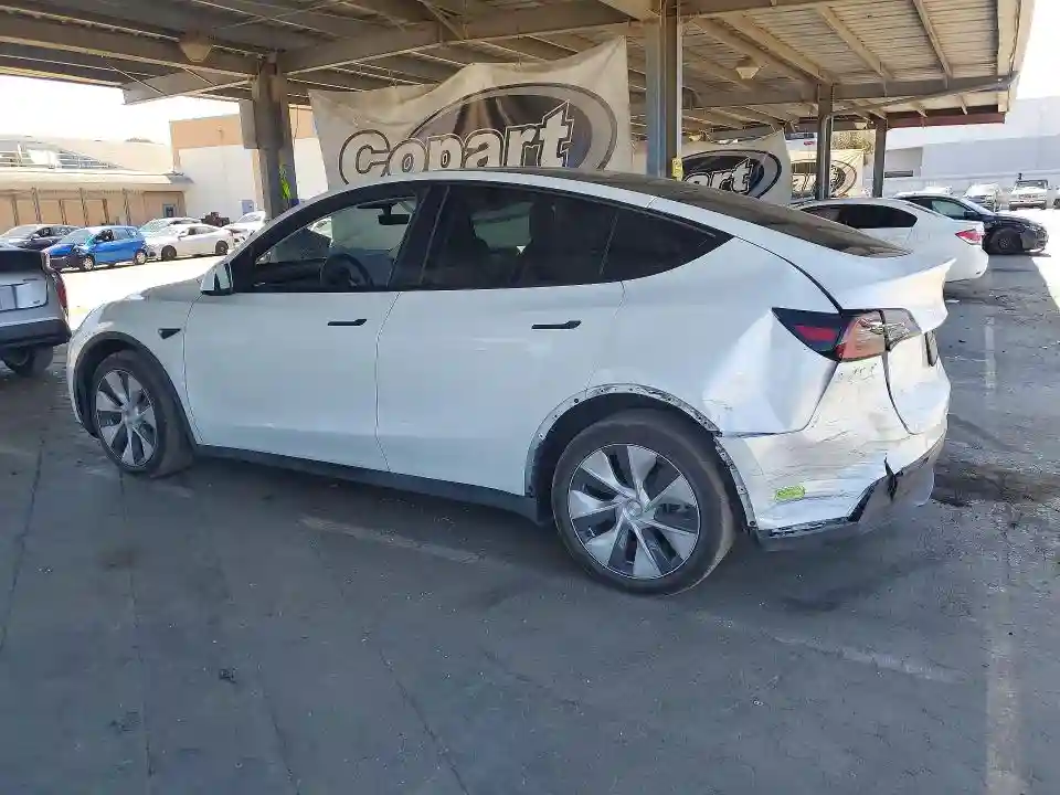 7SAYGDEE1PF743193 2023 TESLA MODEL Y-1