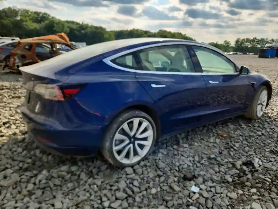 5YJ3E1EB8KF450918 2019 TESLA MODEL 3-2