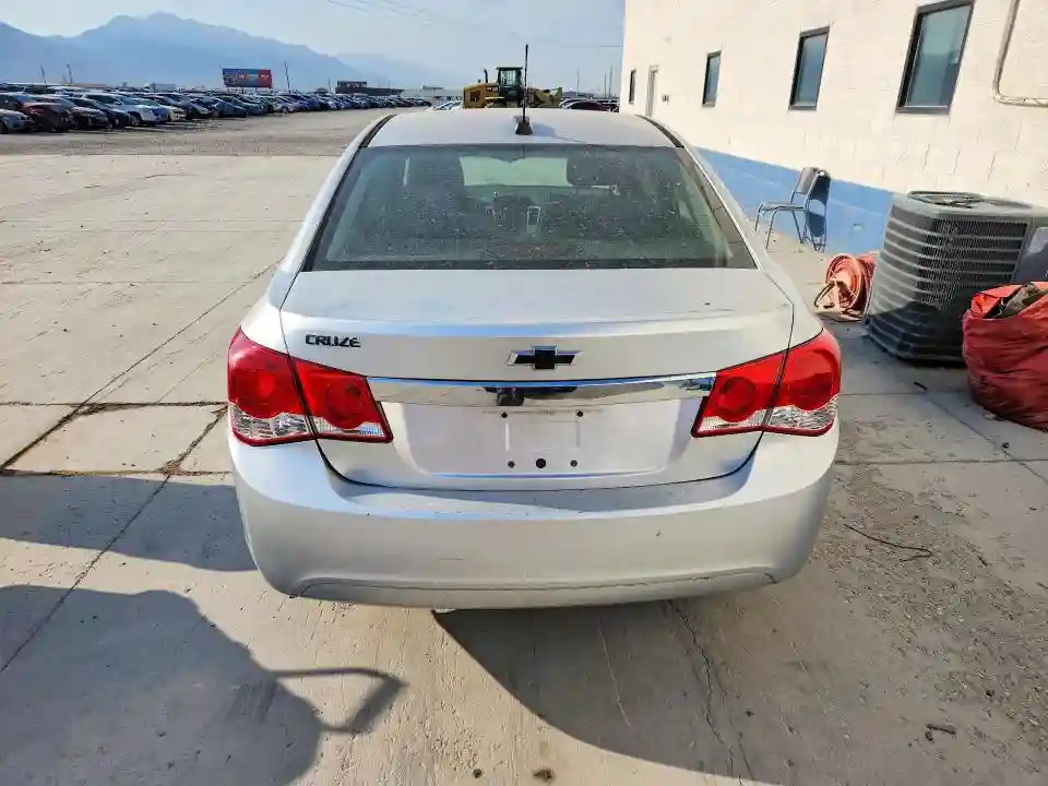 1G1PC5SG1G7200585 2016 CHEVROLET CRUZE-5
