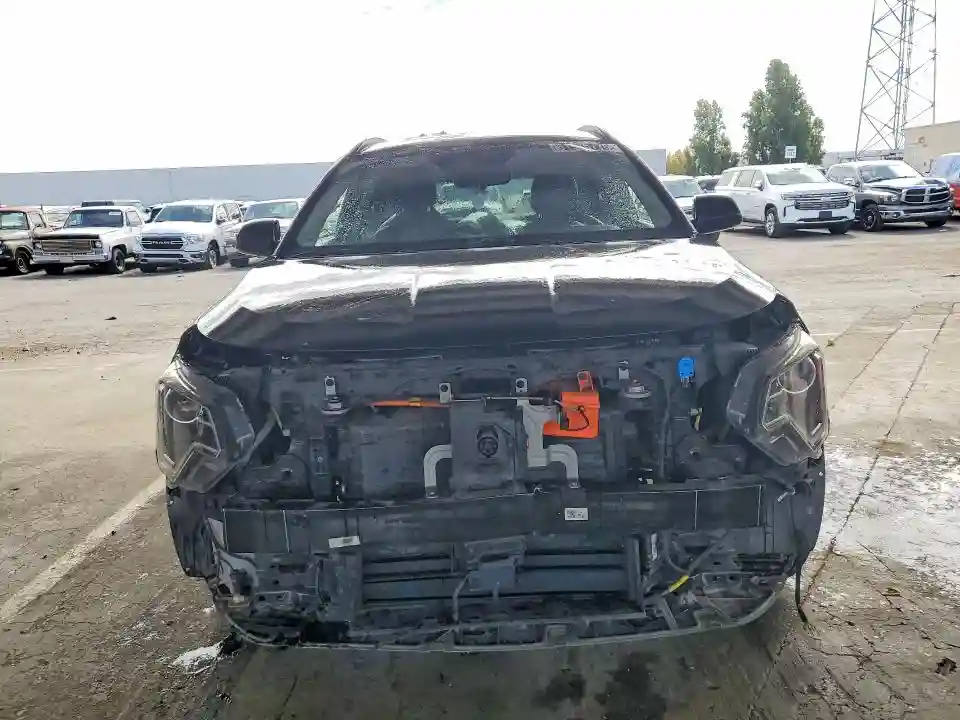 KNDCR3L17P5037231 2023 KIA NIRO-4