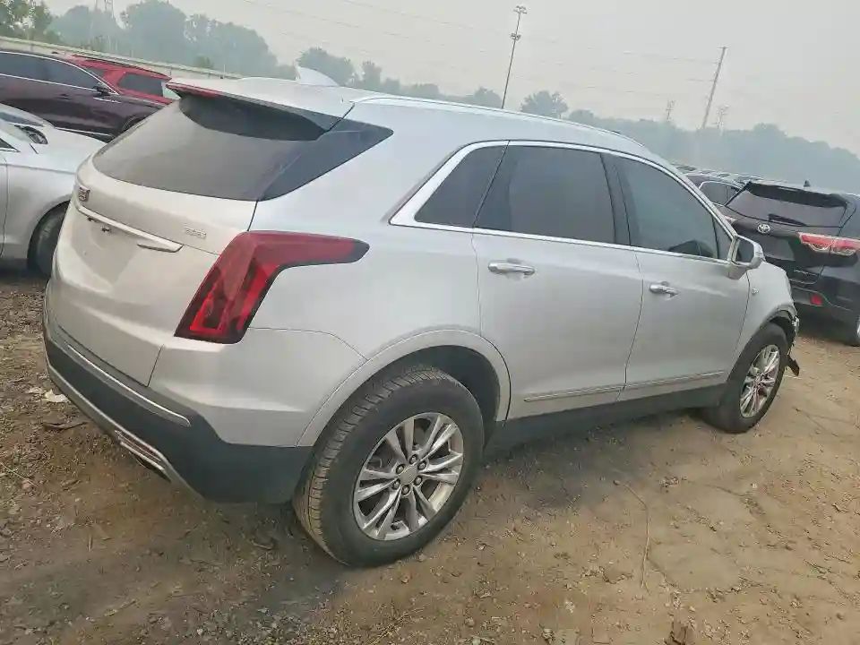 1GYKNDRS2LZ181876 2020 CADILLAC XT5-2