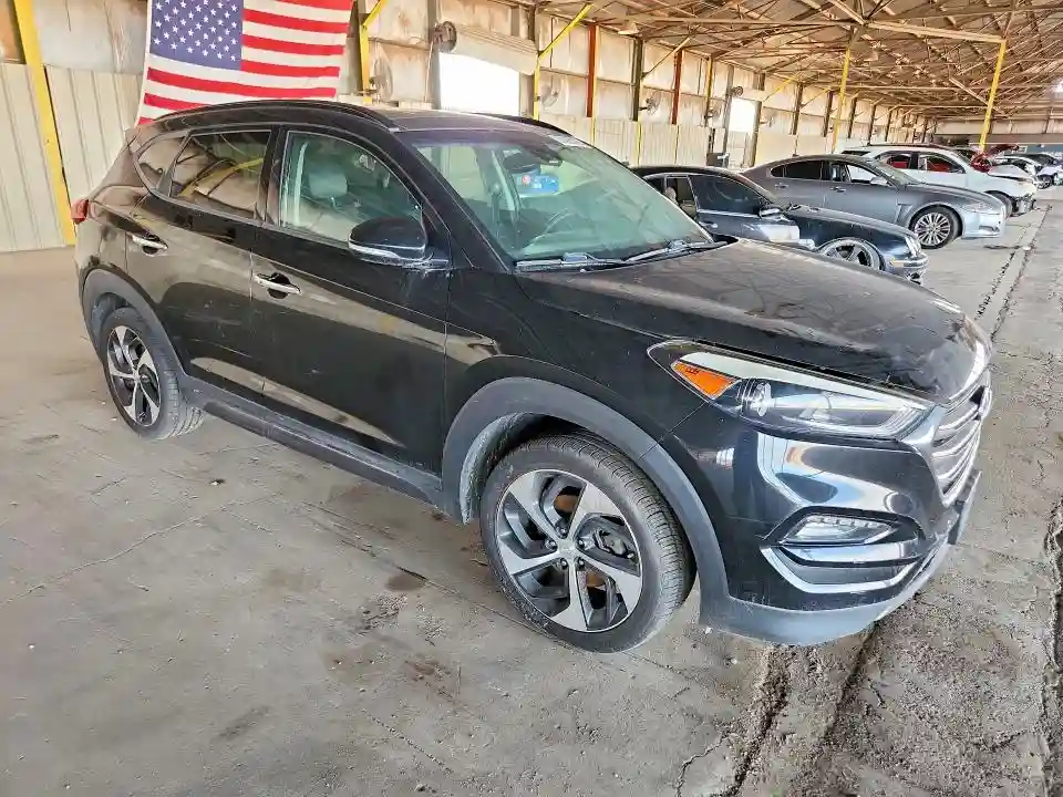 KM8J3CA24GU174245 2016 HYUNDAI TUCSON-3