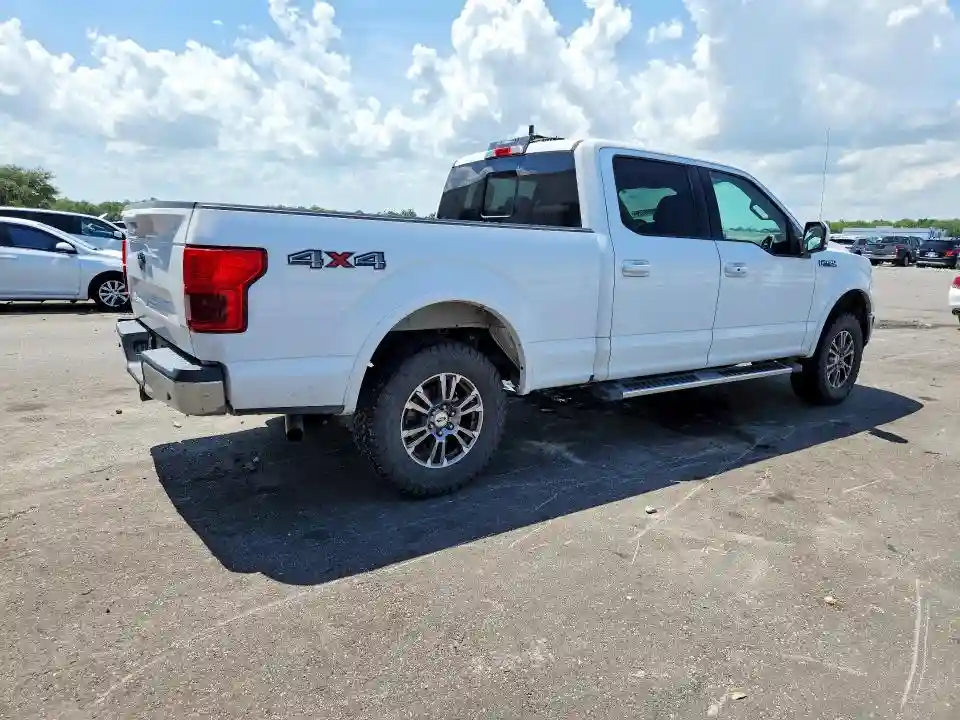 1FTFW1E5XJFC81855 2018 FORD F150-2