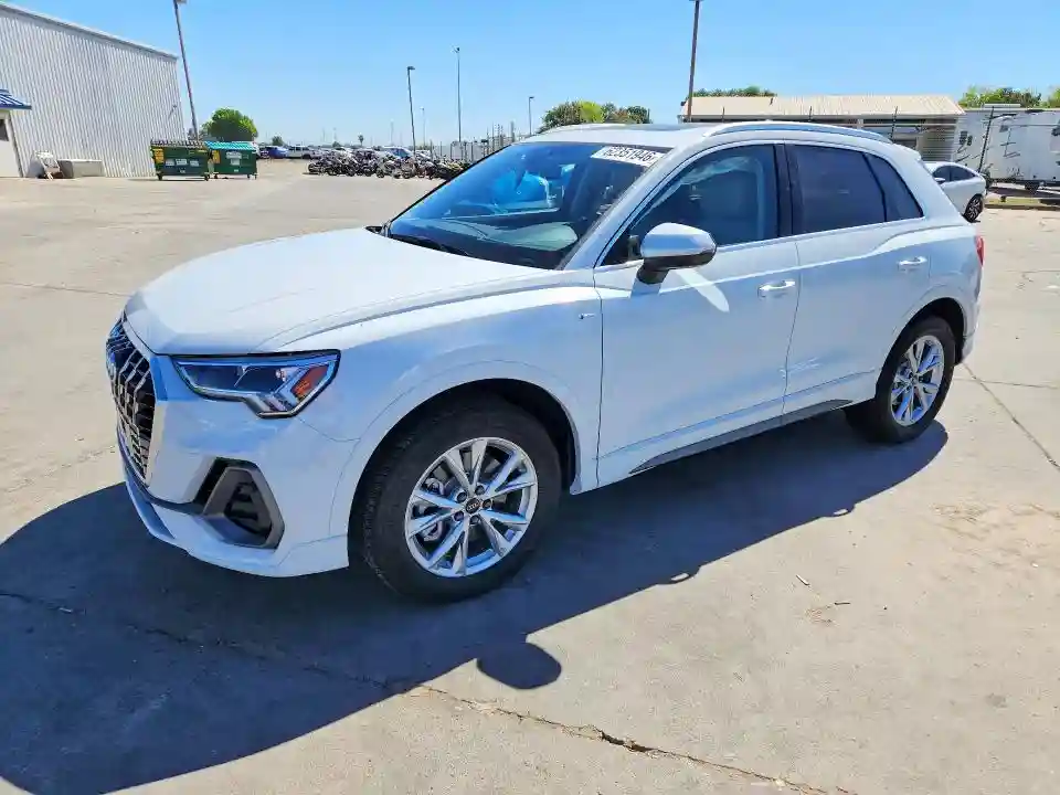WA1EECF34S1082705 2025 AUDI Q3-0