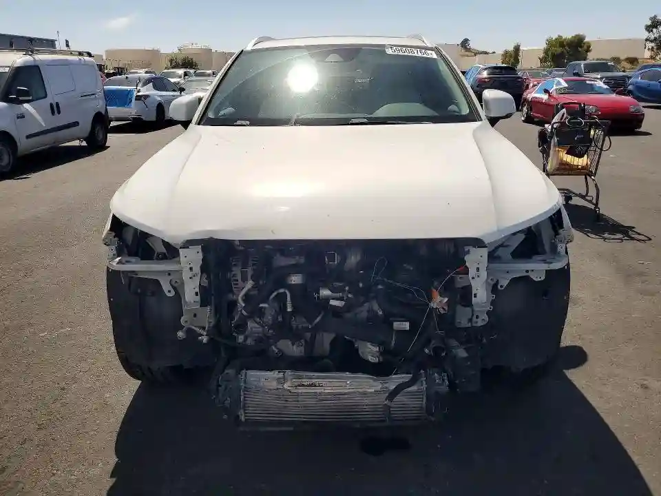 YV4162UK5K2111545 2019 VOLVO XC40-4