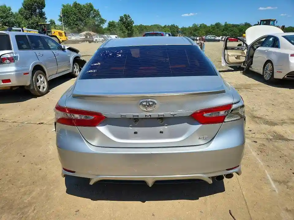 JTNB11HK9J3051459 2018 TOYOTA CAMRY-5