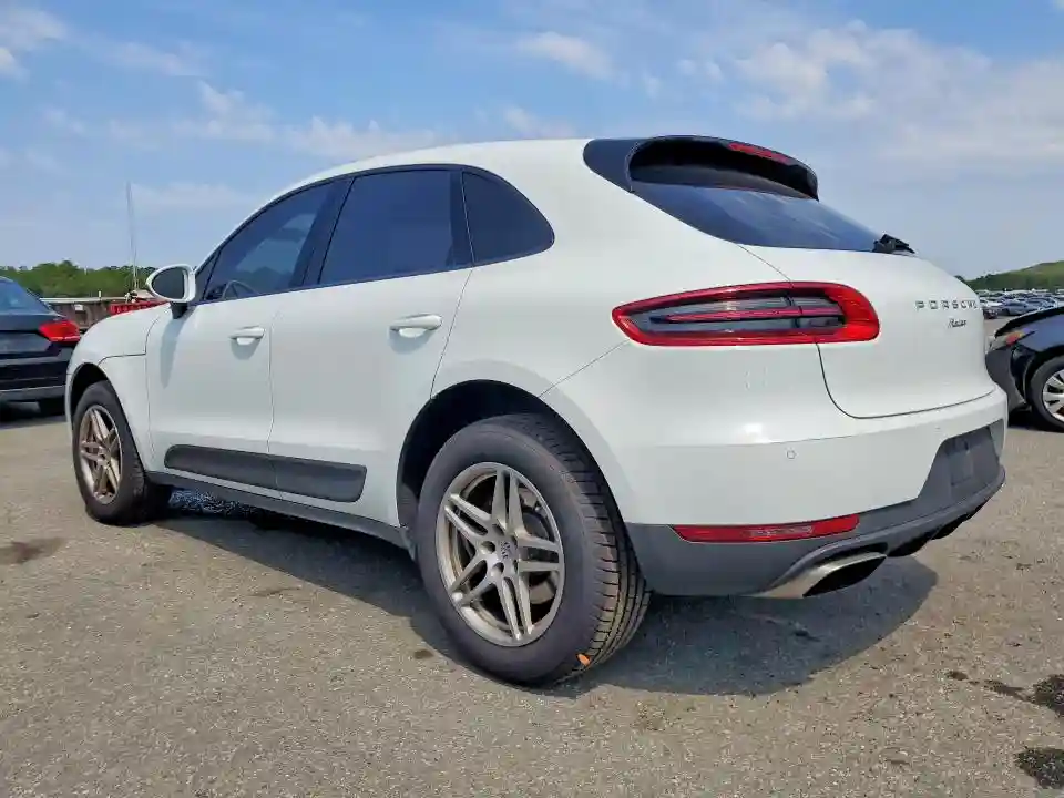 WP1AA2A59HLB02350 2017 PORSCHE MACAN-1