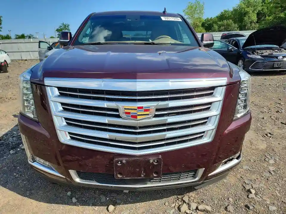 1GYS4DKJ7HR271567 2017 CADILLAC ESCALADE-4