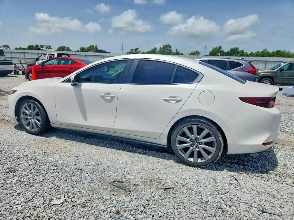JM1BPABL4M1330662 2021 MAZDA 3-1