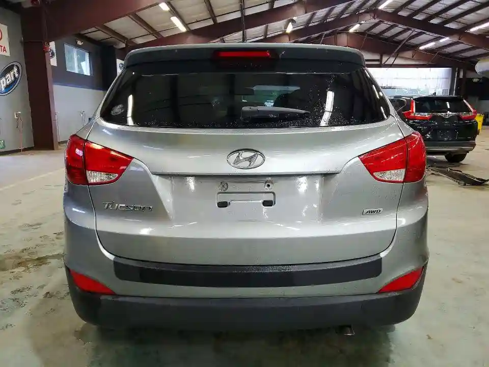 KM8JTCAFXFU102189 2015 HYUNDAI TUCSON-5