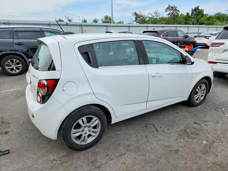 1G1JC6SG9G4133148 2016 CHEVROLET SONIC-2