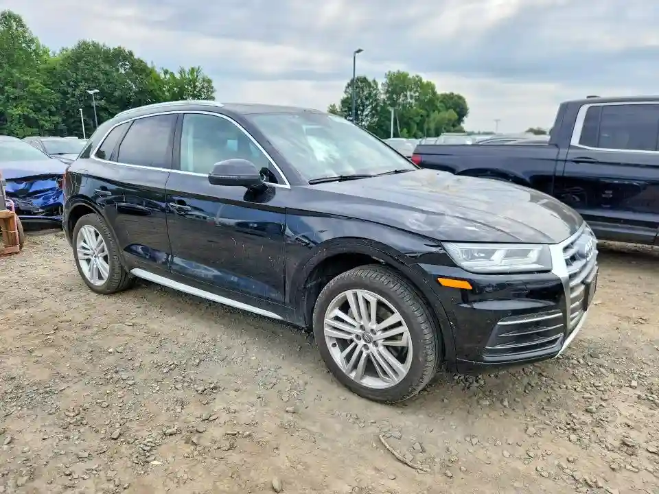 WA1BNAFY5K2047247 2019 AUDI Q5-3