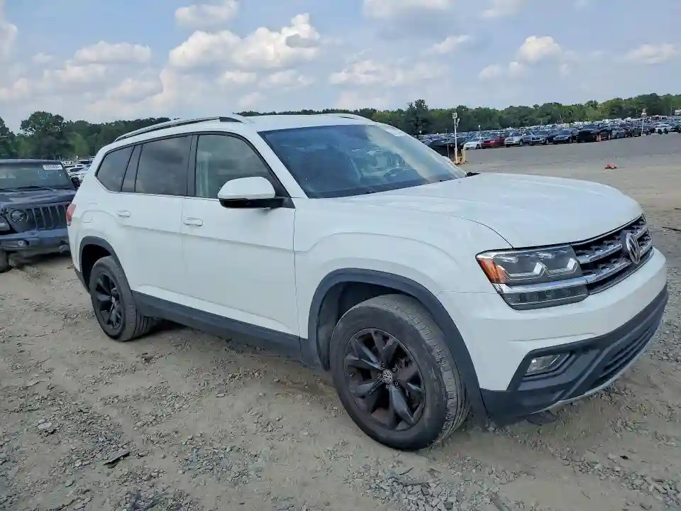 1V2DP2CA0JC600402 2018 VOLKSWAGEN ATLAS-3