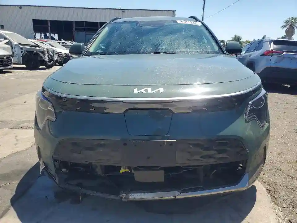 KNDCR3L14R5120912 2024 KIA NIRO-4