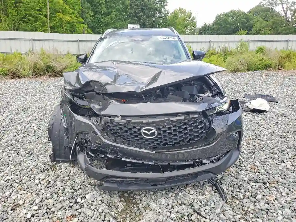 7MMVABBM6SN379140 2025 MAZDA CX-50-4