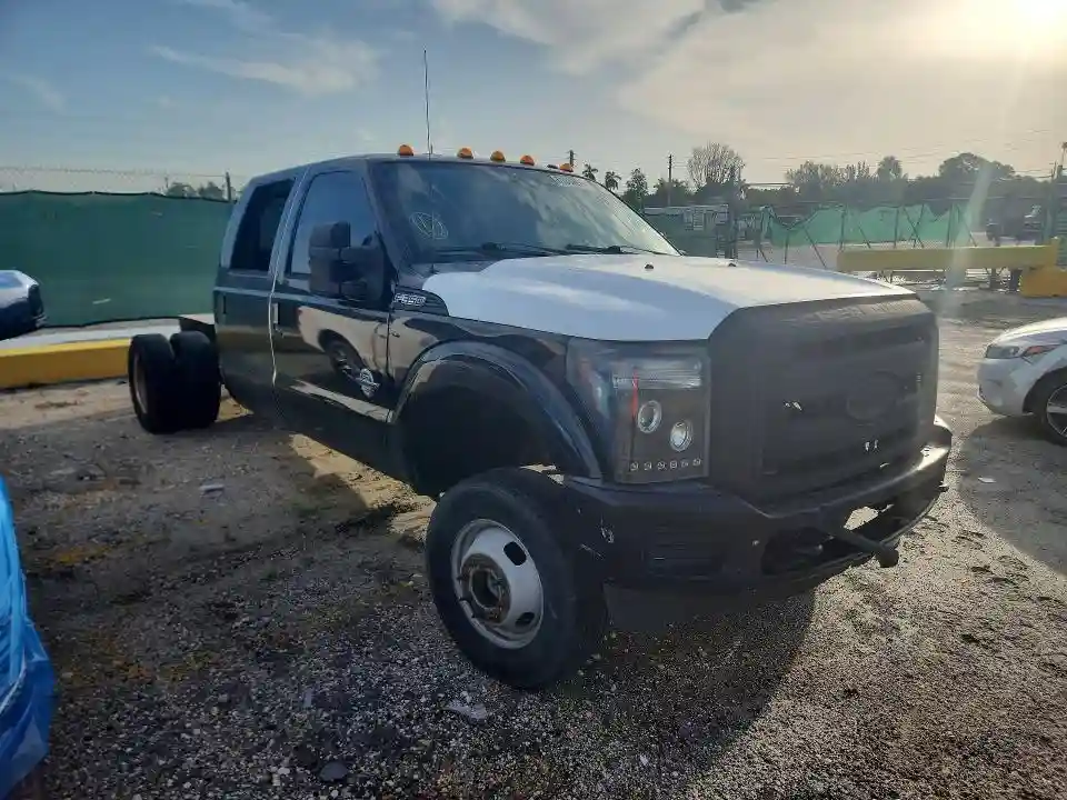 1FT8W3DT5GEC99554 2016 FORD F350 SUPER-3