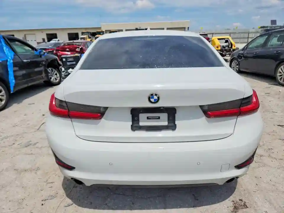 3MW5R7J08L8B05248 2020 BMW 3 SERIES-5