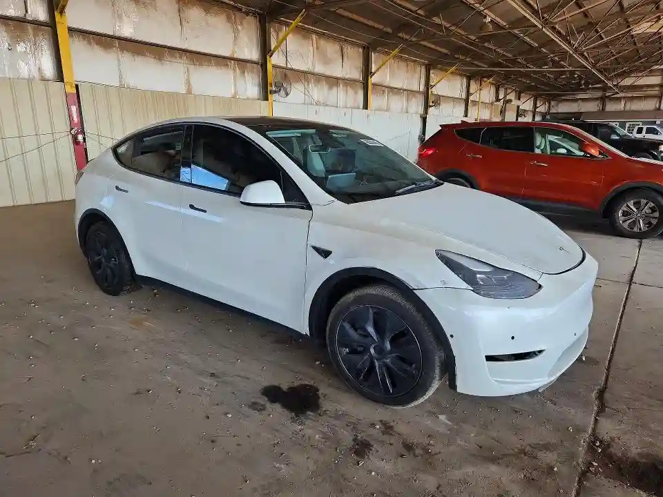 7SAYGDED1RF193049 2024 TESLA MODEL Y-3