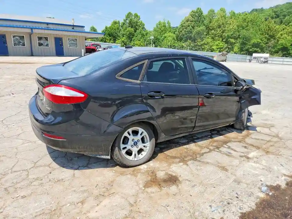 3FADP4BJ5FM161286 2015 FORD FIESTA-2
