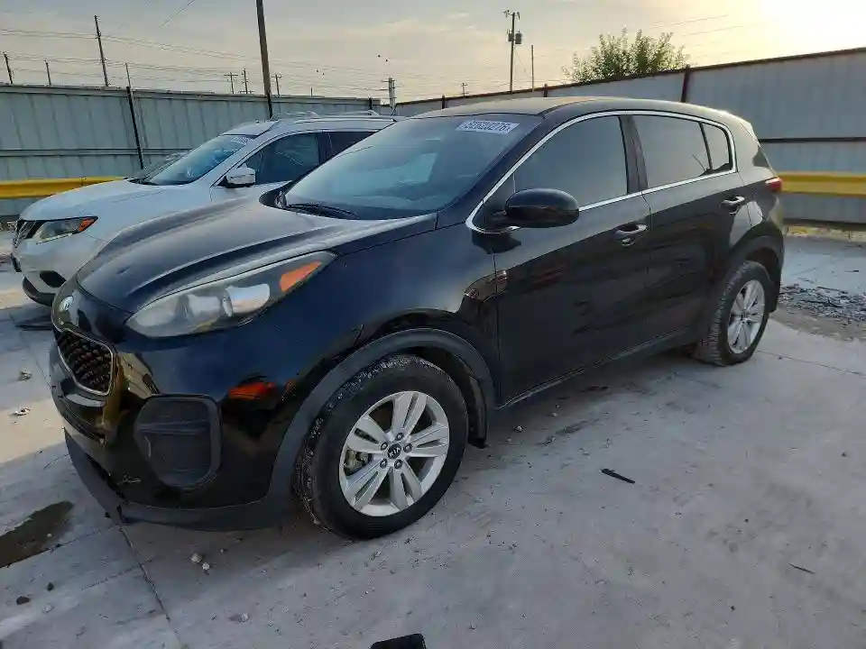 KNDPM3AC7J7392870 2018 KIA SPORTAGE-0