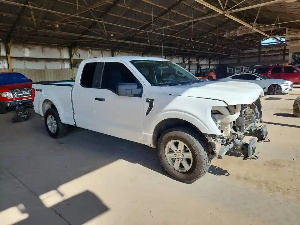 1FTFX1E53MFA04126 2021 FORD F150-3