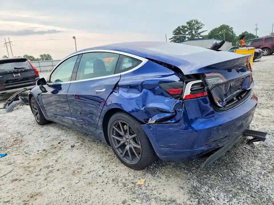 5YJ3E1EA0KF309140 2019 TESLA MODEL 3-1
