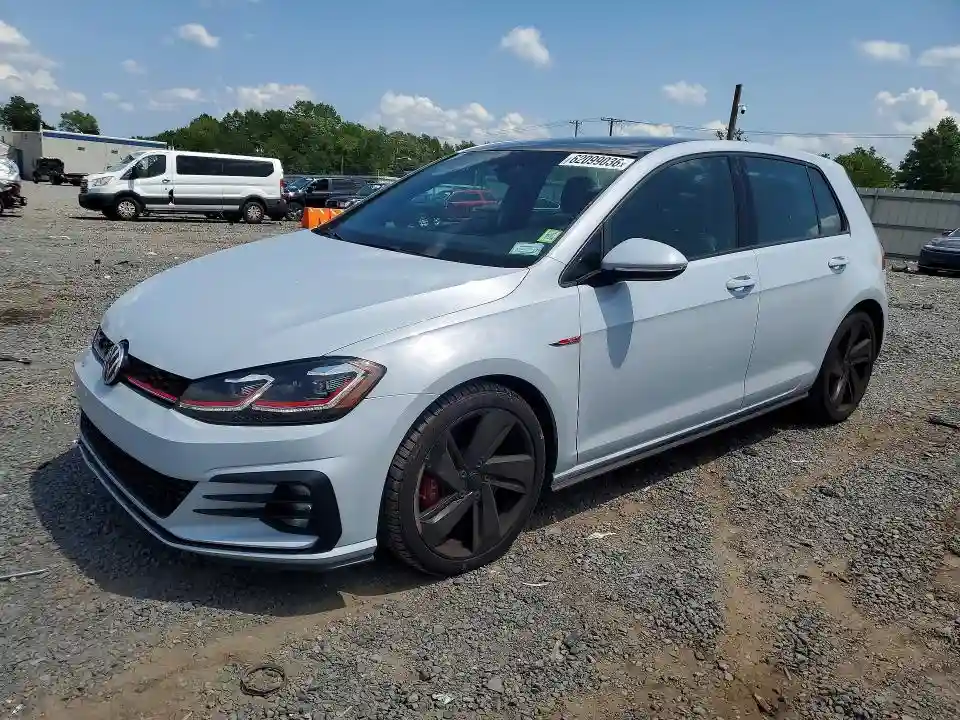 3VW6T7AUXLM010397 2020 VOLKSWAGEN GTI SE-0