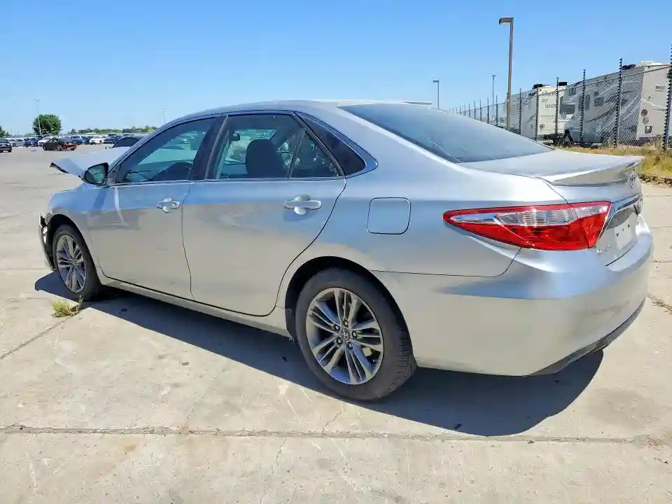 4T1BF1FKXGU229743 2016 TOYOTA CAMRY-1