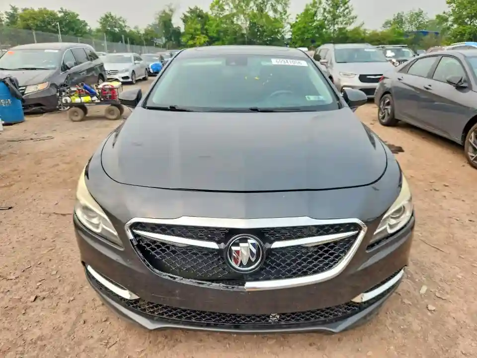 1G4ZR5SS5HU175739 2017 BUICK LACROSSE-4
