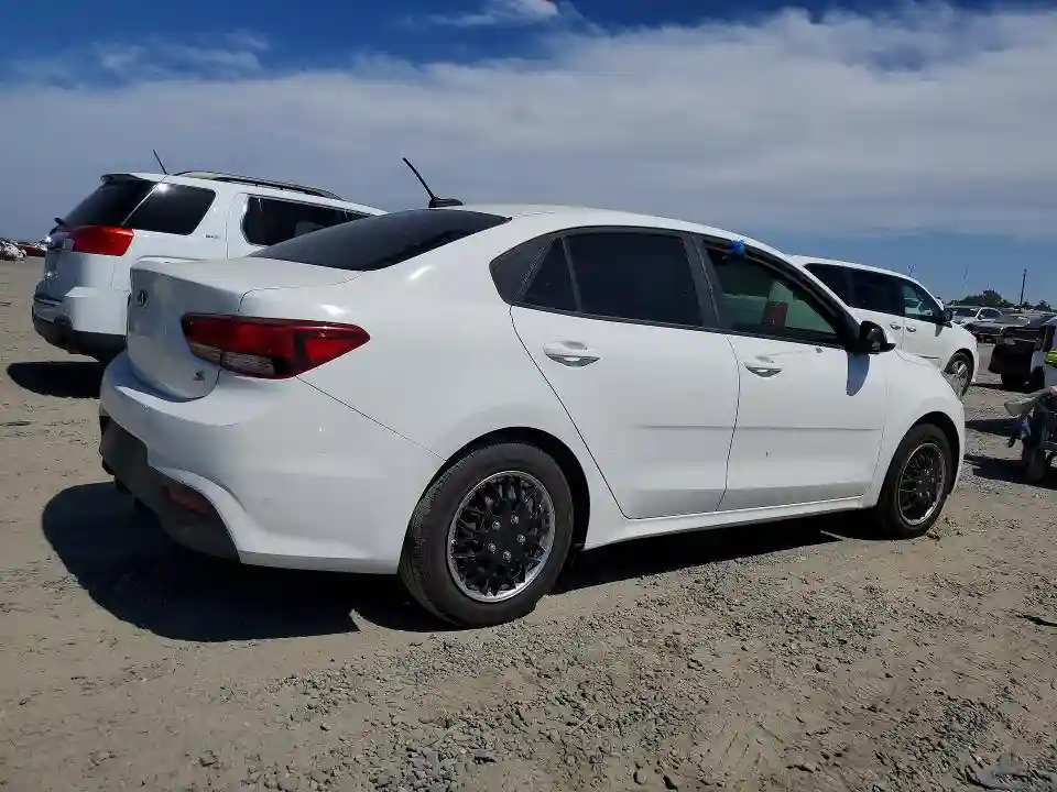 3KPA24AB4KE166022 2019 KIA RIO-2