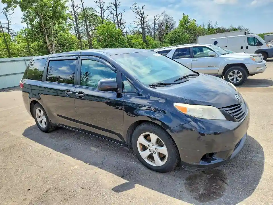 5TDZZ3DC7HS836738 2017 TOYOTA SIENNA L 7-3