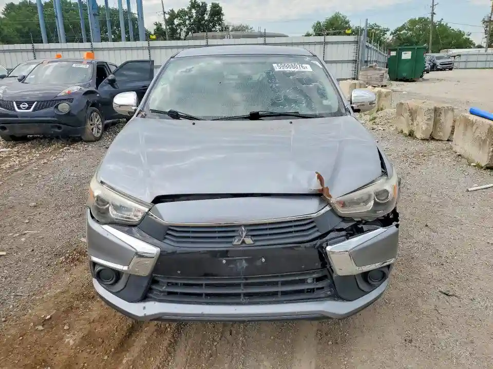 JA4AP3AU9HZ014144 2017 MITSUBISHI OUTLANDER-4