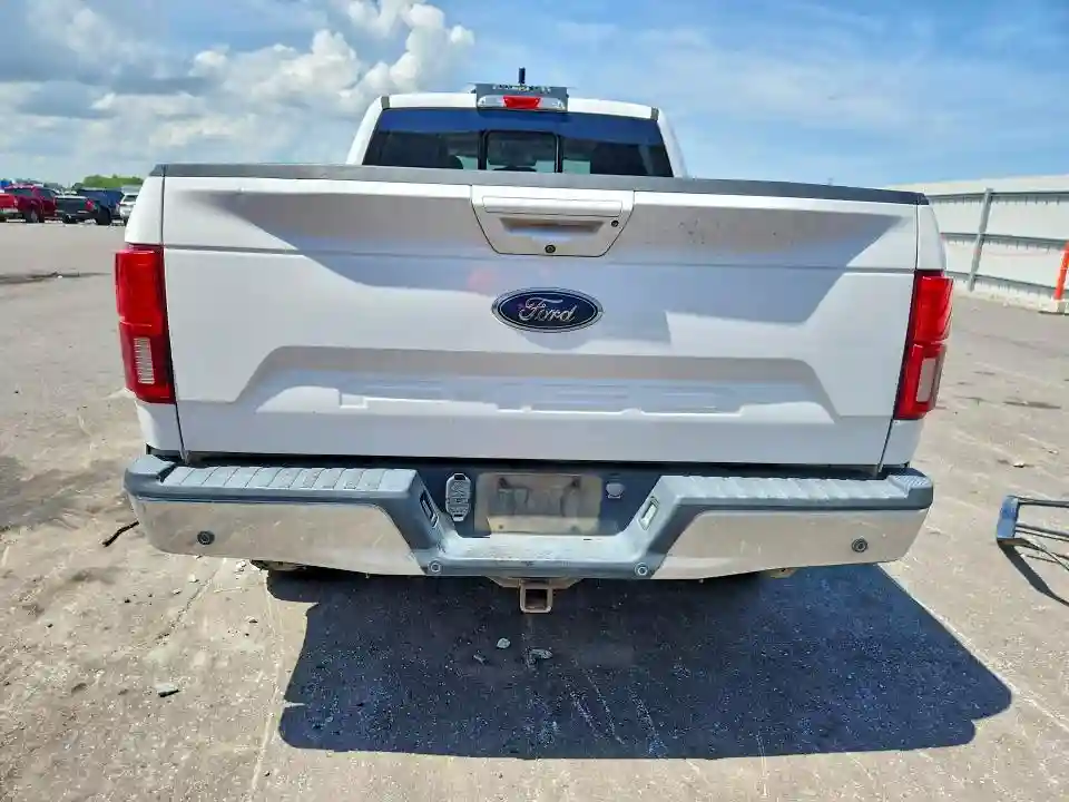 1FTFW1E5XJFC81855 2018 FORD F150-5