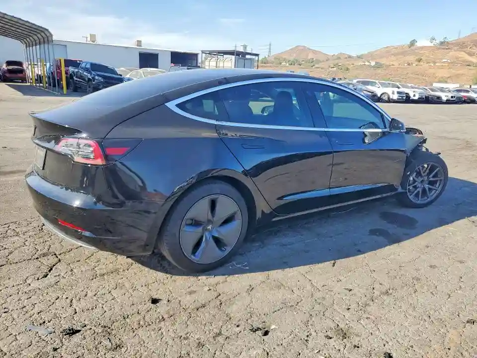 5YJ3E1EA7LF798797 2020 TESLA MODEL 3-2