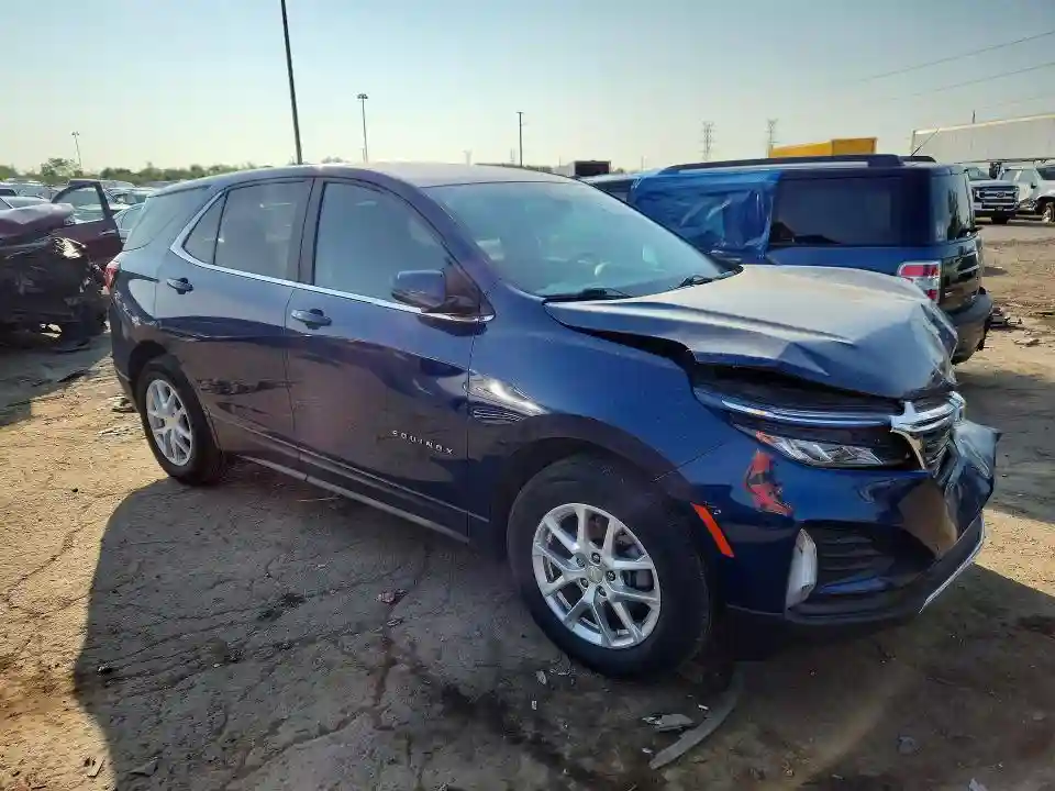 3GNAXKEV8NL232329 2022 CHEVROLET EQUINOX-3