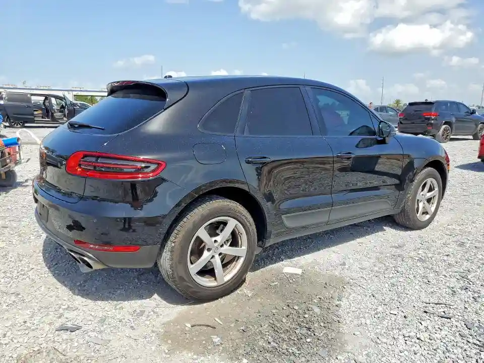 WP1AB2A54FLB43530 2015 PORSCHE MACAN-2