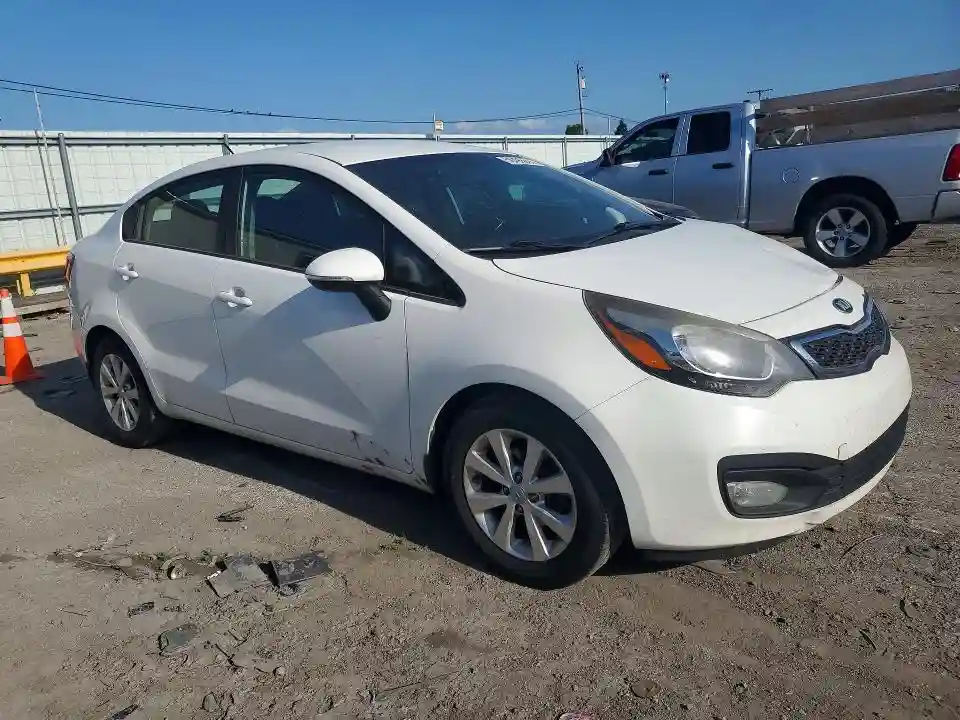 KNADN4A32F6460007 2015 KIA RIO-3