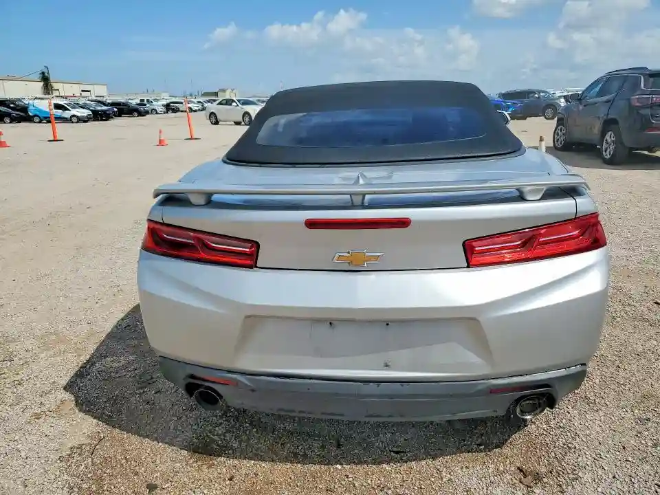 1G1FB3DX9J0112271 2018 CHEVROLET CAMARO-5