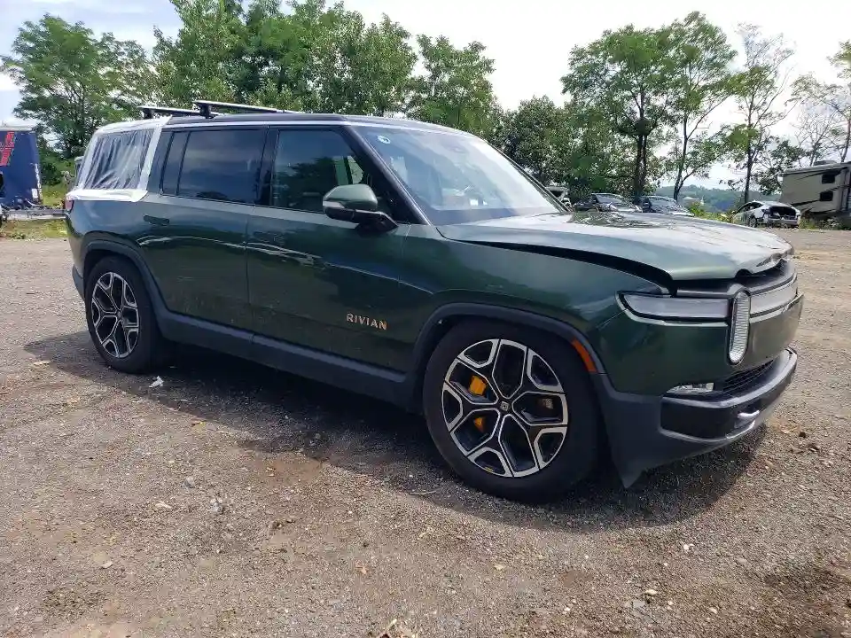 7PDSGABLXPN020988 2023 RIVIAN RIS-3