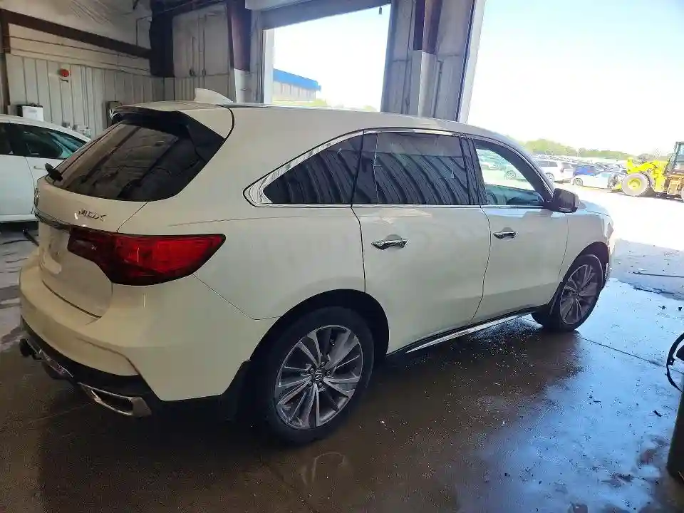 5J8YD3H50JL006701 2018 ACURA MDX-2