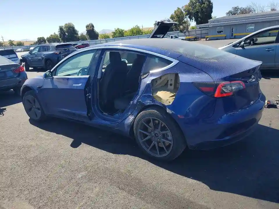 5YJ3E1EA0LF706042 2020 TESLA MODEL 3-1