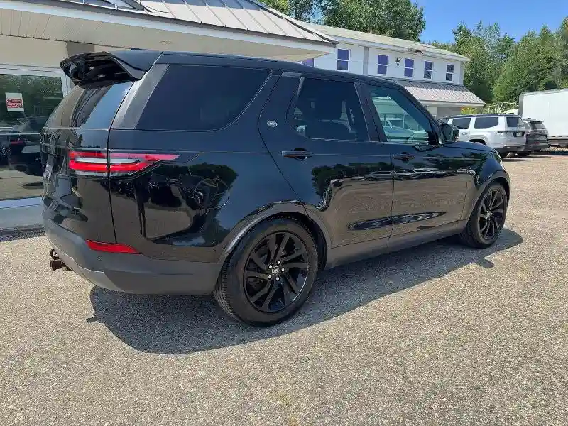 SALRHBBV2HA044665 2017 LAND ROVER DISCOVERY-3